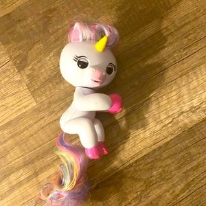 Unicorn fingerling